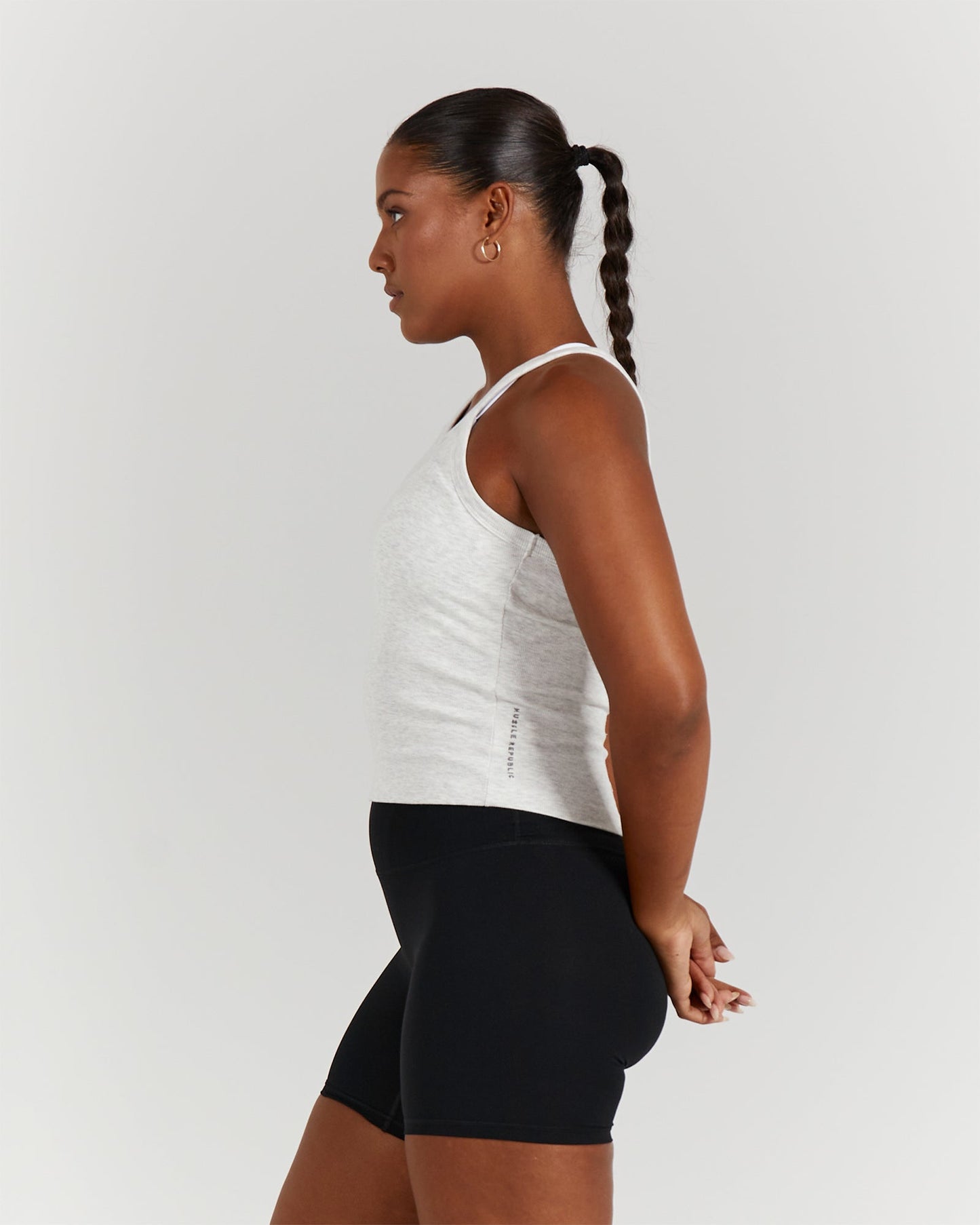 AGILITY RIBBED TANK TOP - SNOW GREY