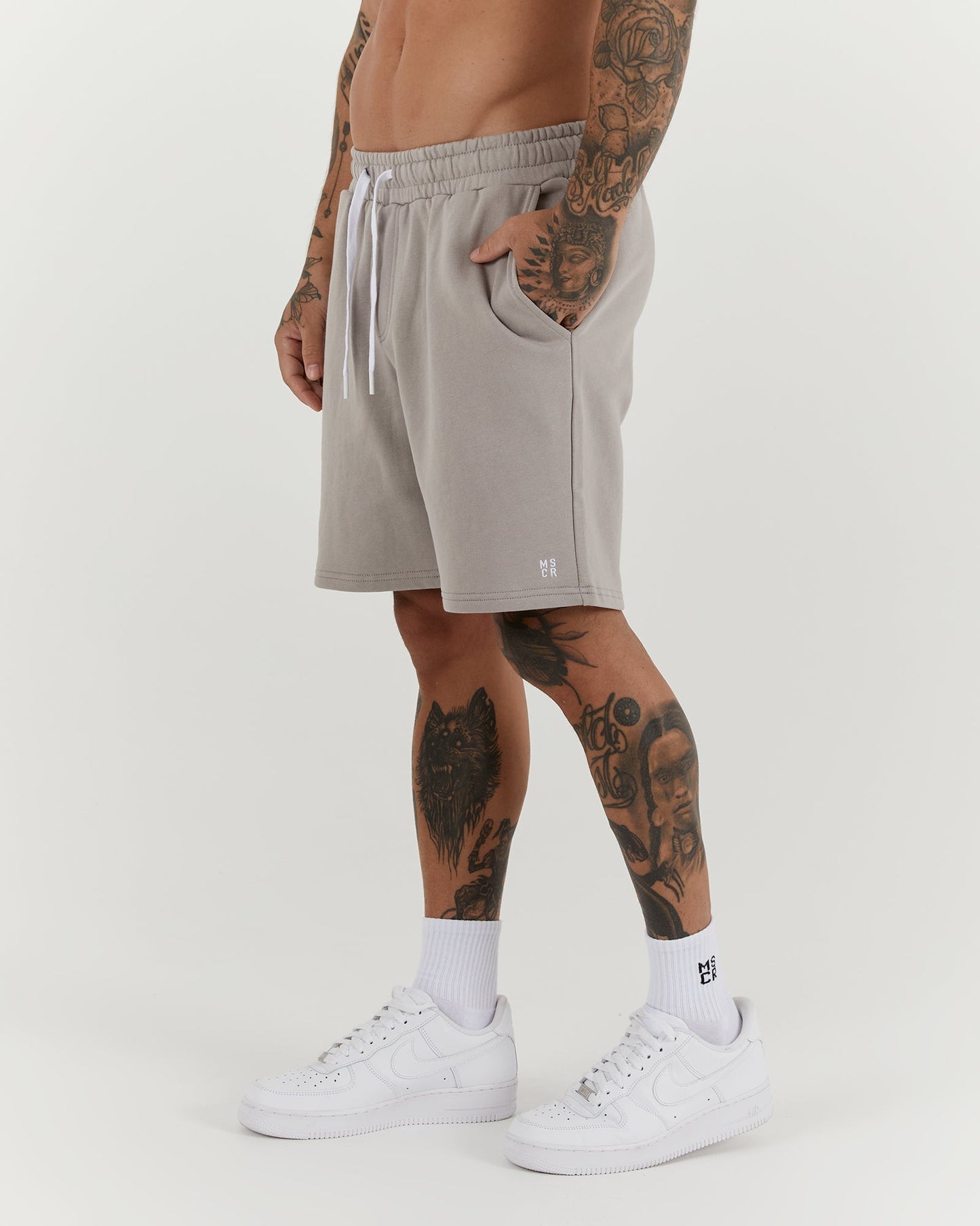 UNWIND SHORTS 8" - RHINO