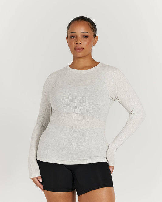 MYLA FITTED LONG SLEEVE - SNOW GREY